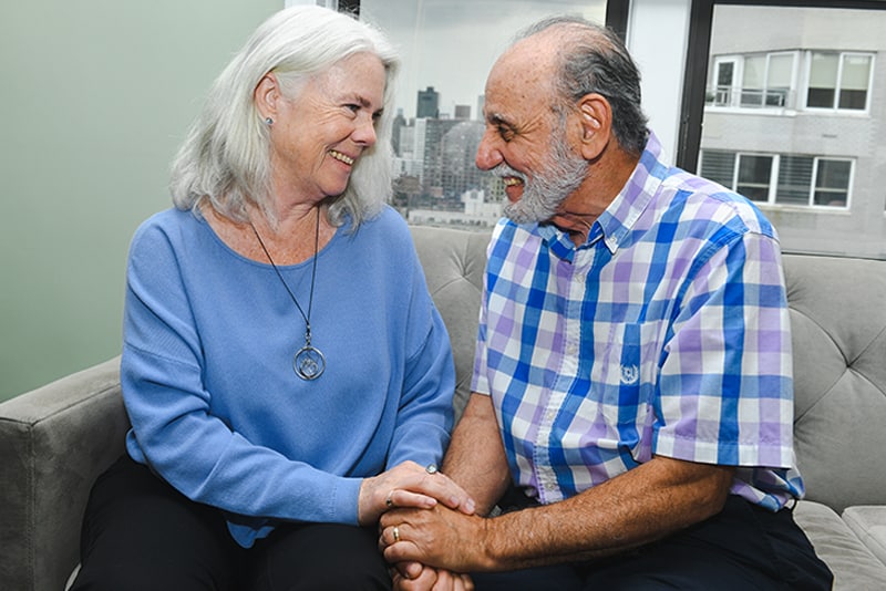 2022-medicaid-beneficiaries Elderly couple reminiscing
